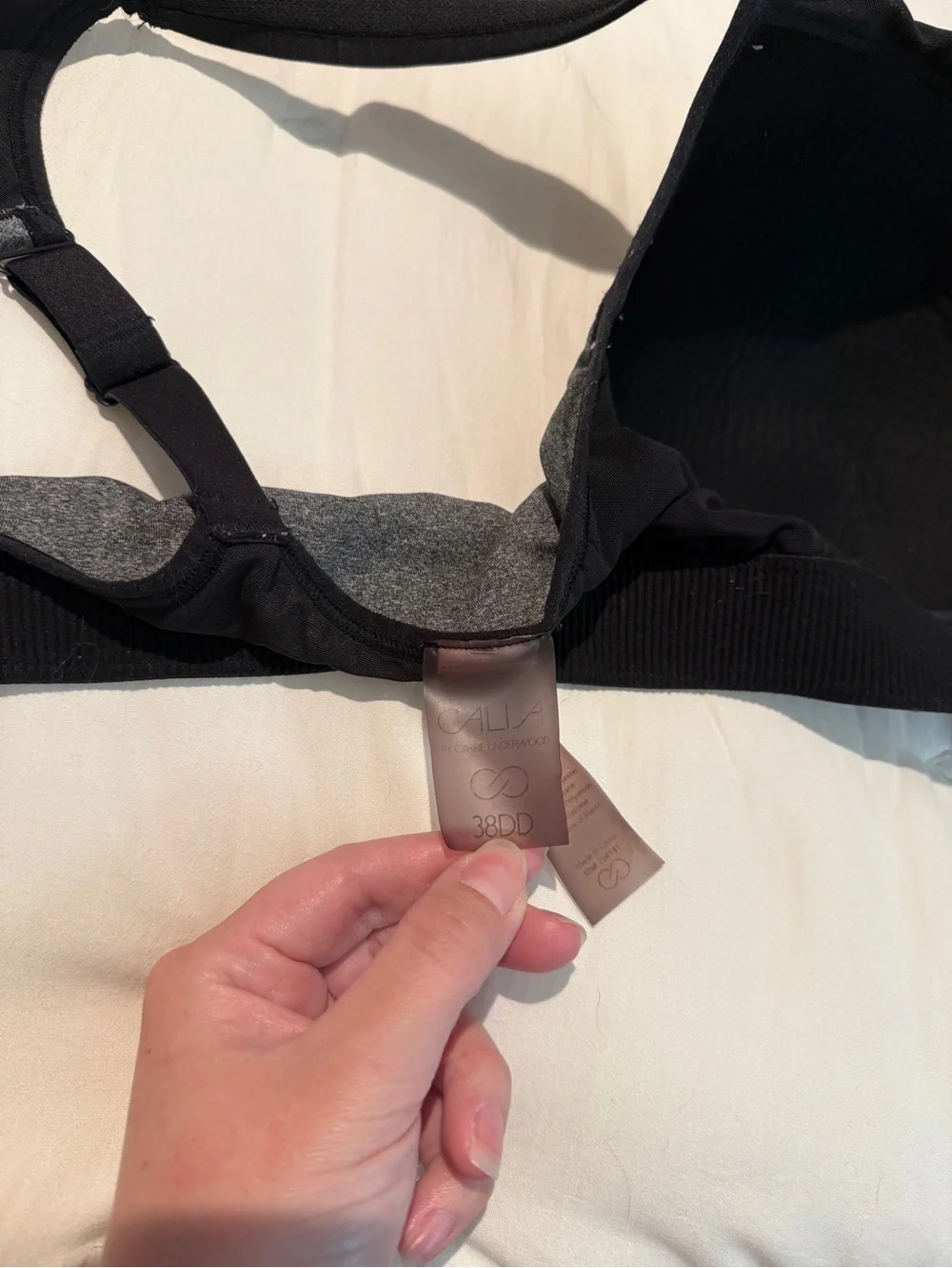 CALIA by Carrie Underwood Gray and Black Front-Zip High Support Sports Bra